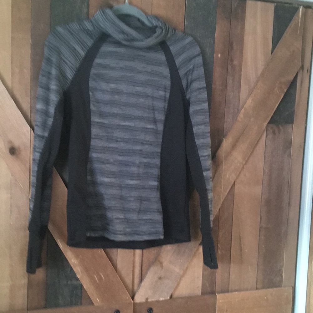 Speed-dri pullover